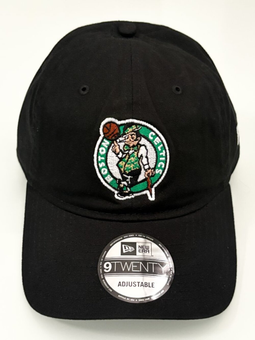 New Era Boston Celtics 9TWENTY Black Strapback Adjustable Hat Cap NBA OSFM NWT